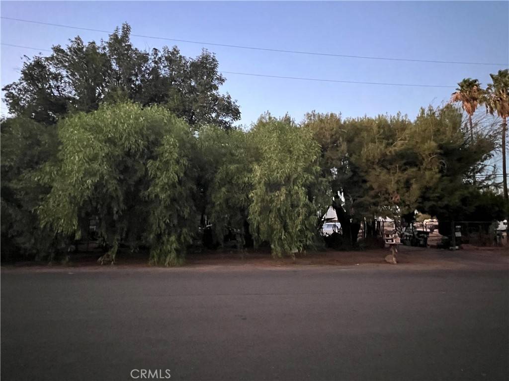22180 Fisher St, Perris, CA 92570