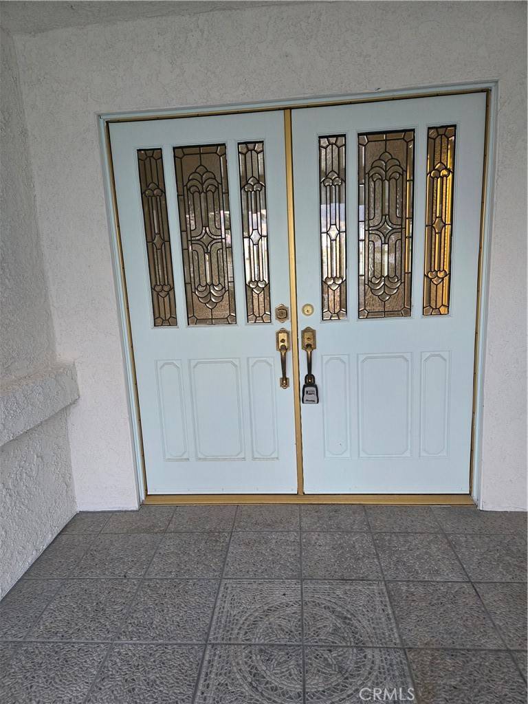 Apple Valley, CA 92307,19345 Oneida RD
