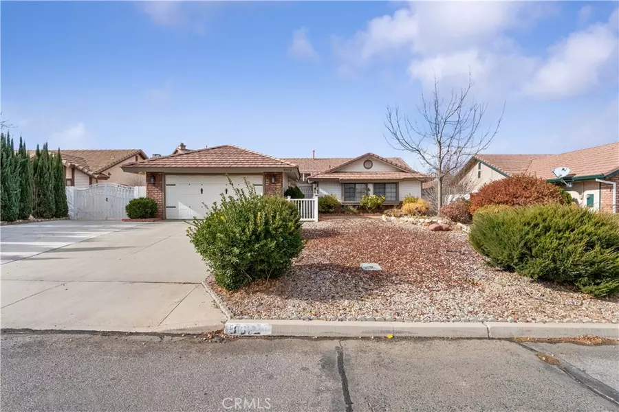 8612 Valley View DR, Hesperia, CA 92344