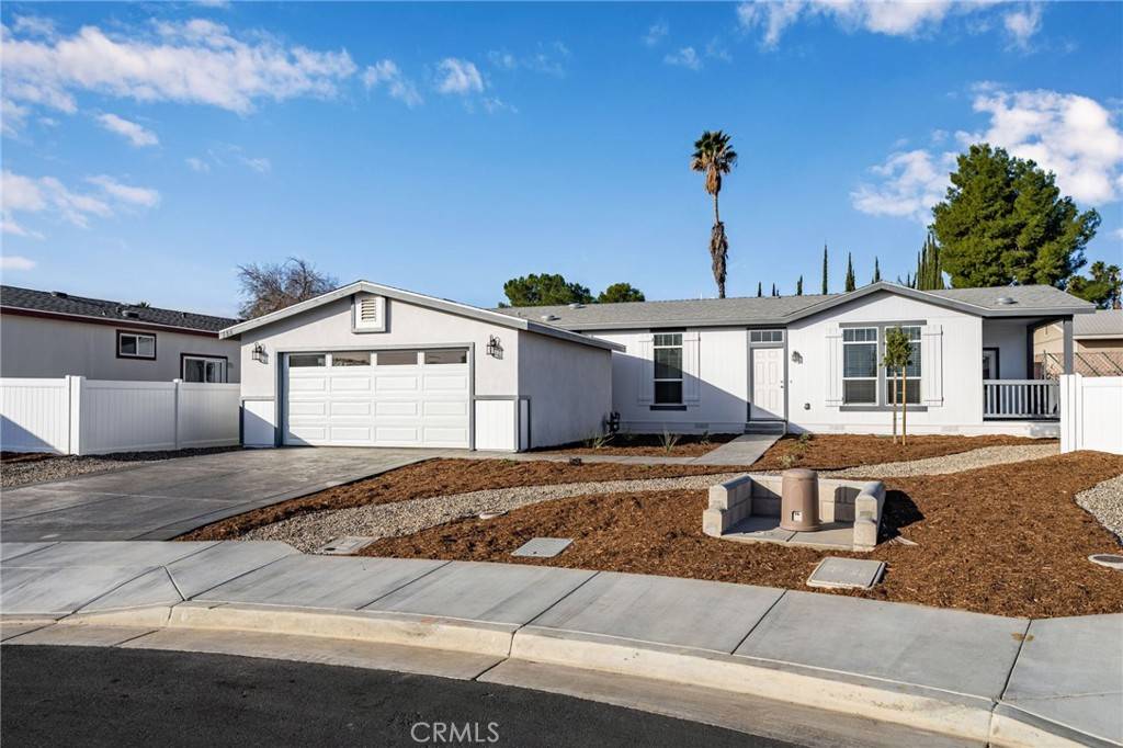 Perris, CA 92570,748 Larissa CT