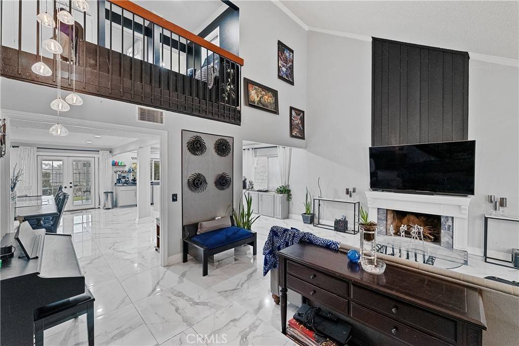 West Covina, CA 91792,2052 Thomas PL