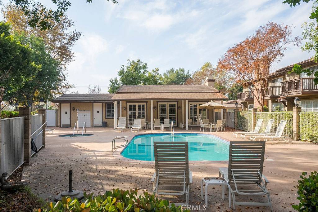 Glendora, CA 91740,976 South Glendora Avenue