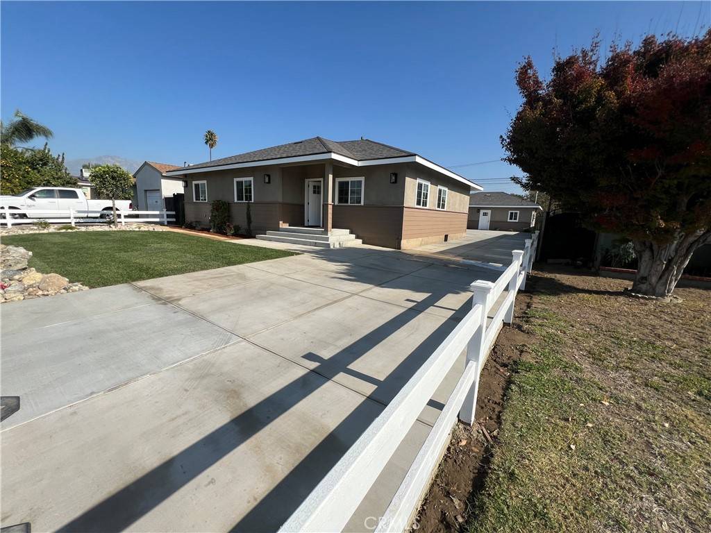 Montclair, CA 92563