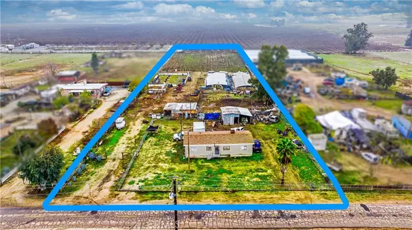 821 E Stanford AVE, CA 93256