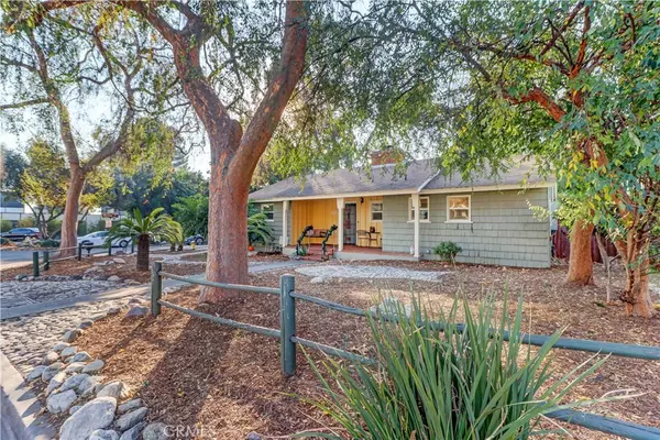 1403 Cuernavaca PL, Claremont, CA 91711