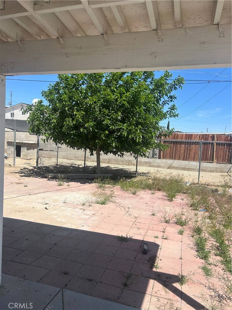 Barstow, CA 92311,917 E Virginia WAY