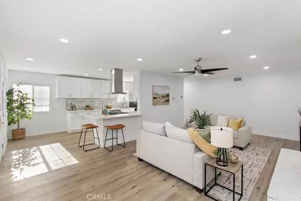 Corona, CA 92881,19810 Evelyn ST