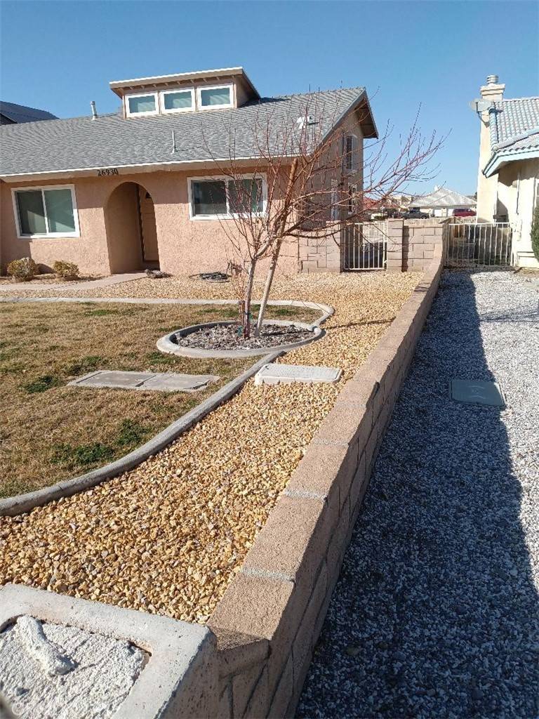 Helendale, CA 92342,26930 Lakeview DR