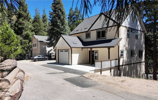 Lake Arrowhead, CA 92352,370 Auburn DR