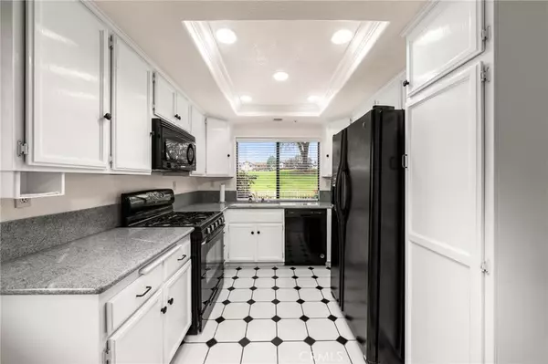 Upland, CA 91784,1355 Upland Hills DR N