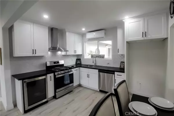 Jurupa Valley, CA 92509,4140 Renee AVE