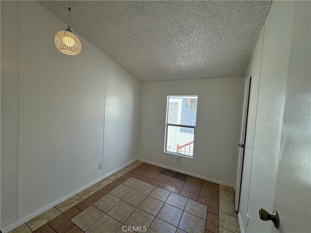Glendora, CA 91740,1700 S Glendora AVE #43