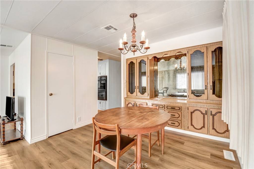 La Verne, CA 91750,4095 Fruit ST #411