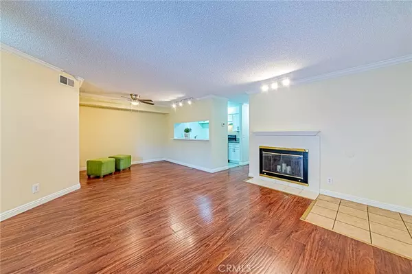 Rancho Cucamonga, CA 91737,10655 LEMON AVE #401