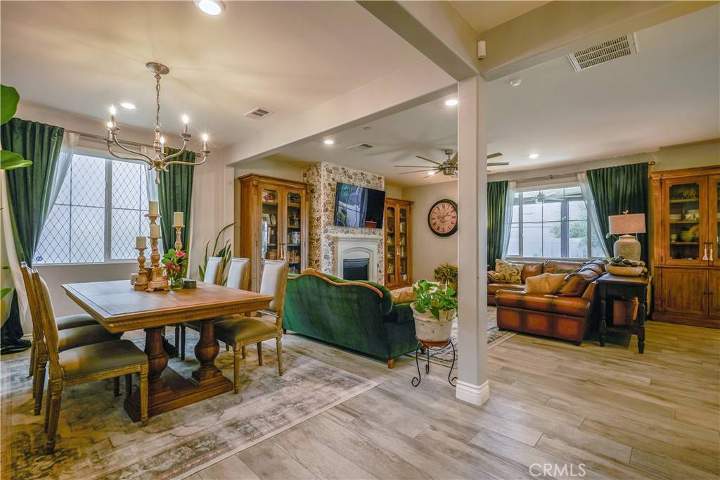 San Bernardino, CA 92407,3554 Twinberry LN