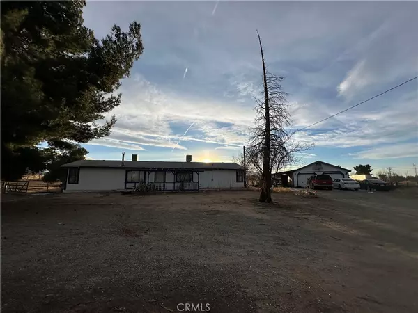 Phelan, CA 92371,8734 Nevada RD