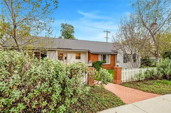 Claremont, CA 91711,784 W 12th ST