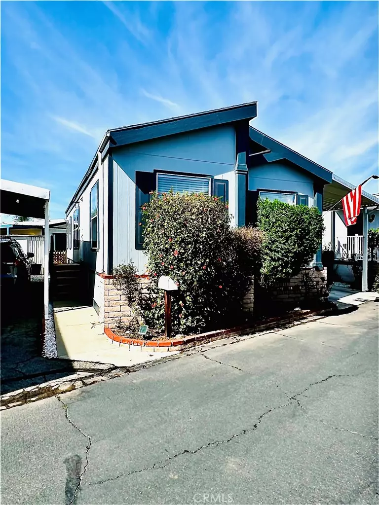 San Dimas, CA 91773,1635 Covina BLVD W #71
