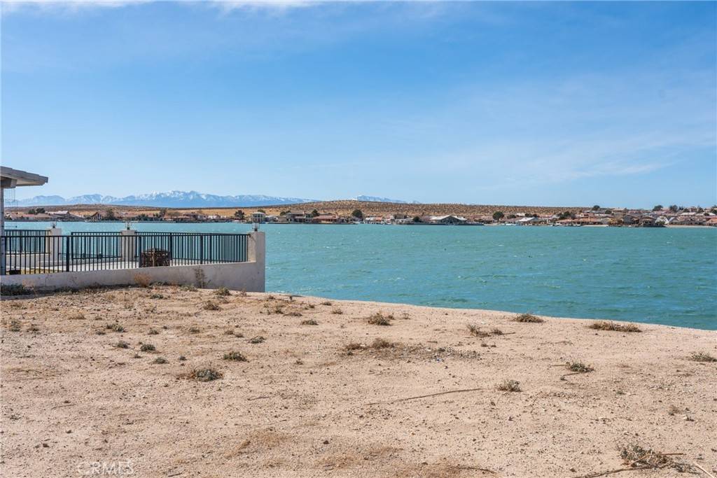 Helendale, CA 92342,26734 Blue Water RD