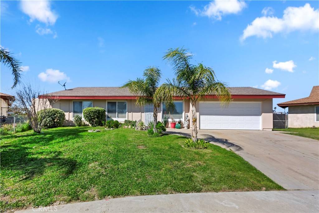 720 S Sandalwood AVE, Bloomington, CA 92316