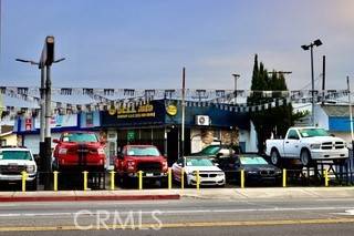 Bell, CA 90201,5051 Gage AVE