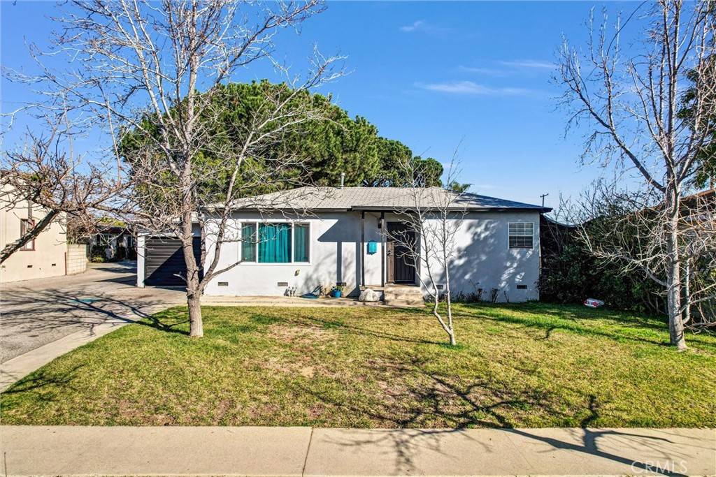 Azusa, CA 91702,318 S Louise AVE