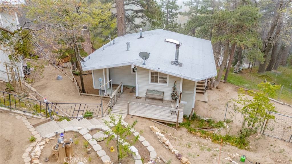 Running Springs, CA 92382,30919 Valley Oak DR