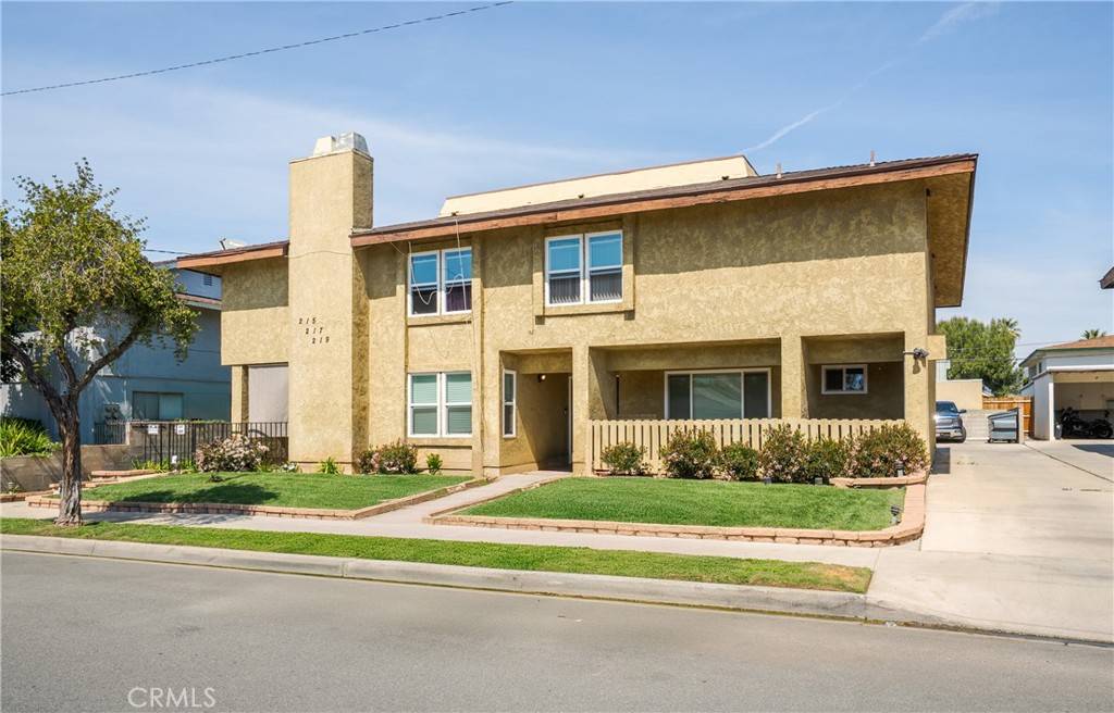 215 E Navilla PL, Covina, CA 91723