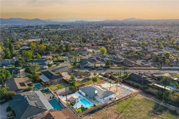 San Bernardino, CA 92404,1690 Bonita Vista DR