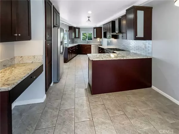 Los Angeles, CA 90008,4523 Don Diego DR