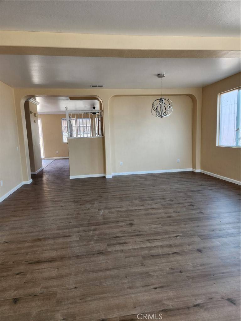 Victorville, CA 92394,15640 Bow String ST