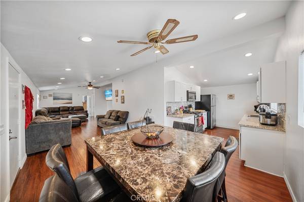 Moreno Valley, CA 92551,25350 Santiago DR #62