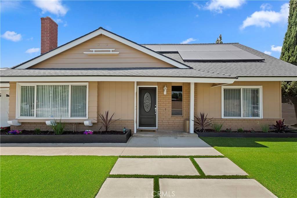 211 E Lurelane ST, Rialto, CA 92376