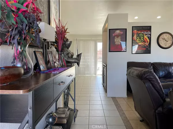 Adelanto, CA 92301,11417 Star ST