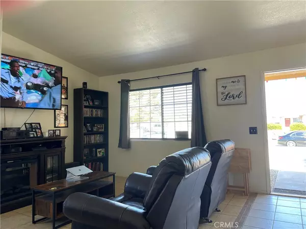 Adelanto, CA 92301,11417 Star ST