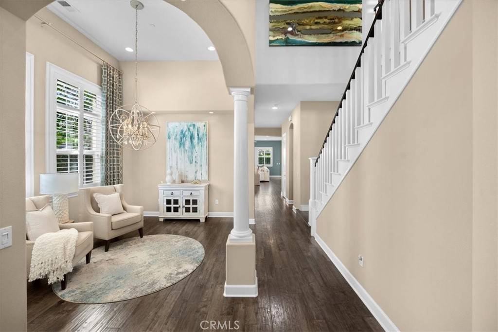Huntington Beach, CA 92649,17495 Oakbluffs Lane