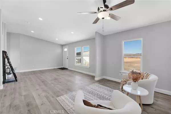 Lucerne Valley, CA 92356,36090 Old Woman Springs RD