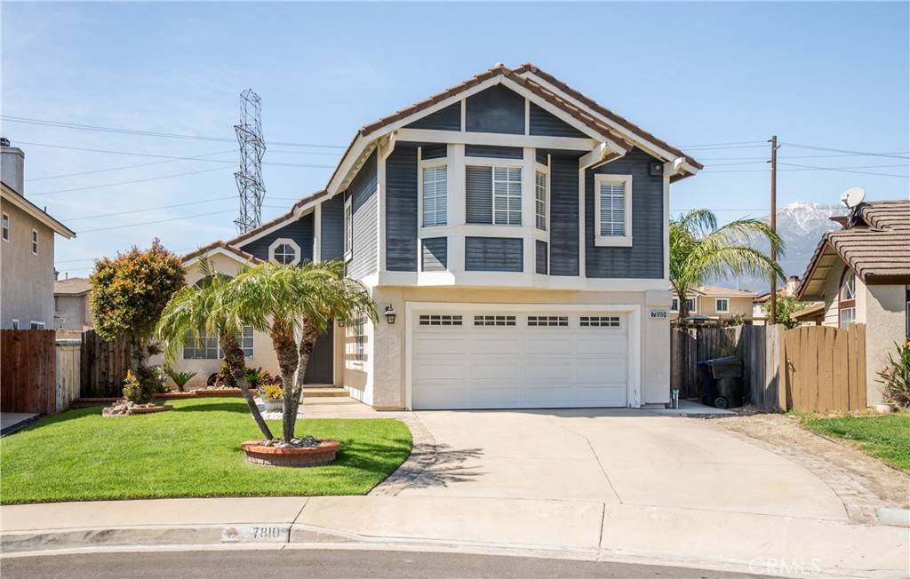Fontana, CA 92336,7810 Hoadly CT