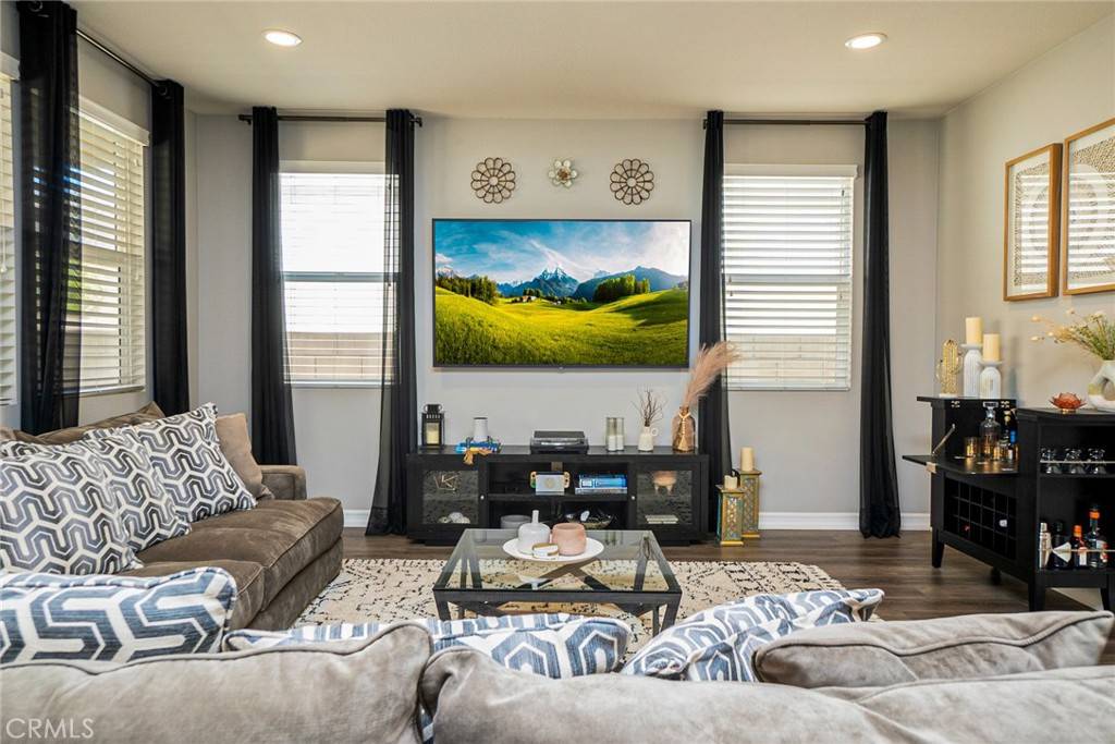 Fontana, CA 92336,4788 Condor AVE