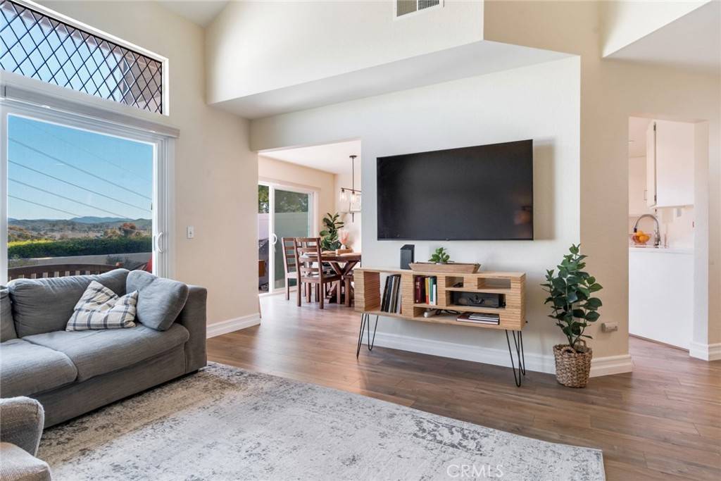 Mission Viejo, CA 92691,27676 Falkirk #94