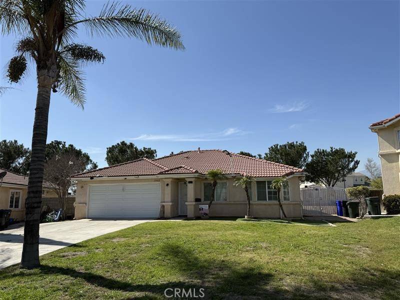 Fontana, CA 92335,15942 DIANTHUS CT