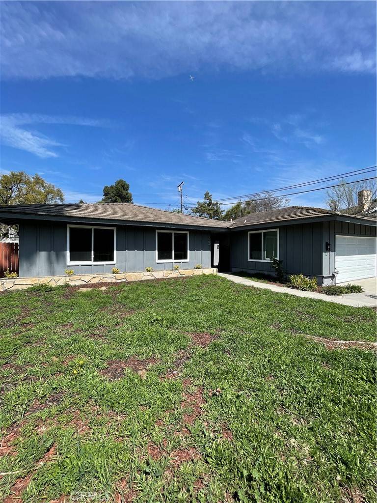 2704 Sarandi Grande DR, Hacienda Heights, CA 91745