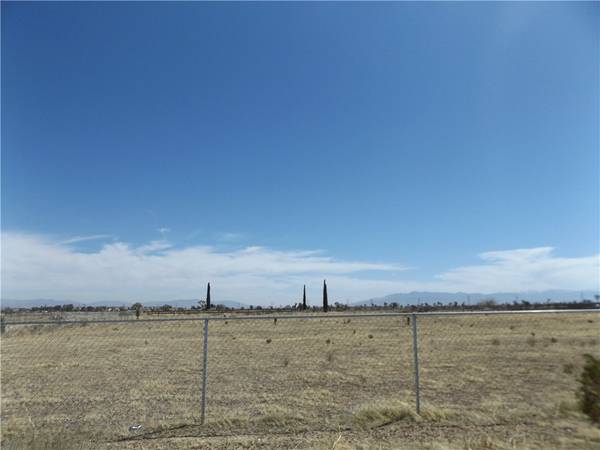 0 Bellflower, Victorville, CA 92307