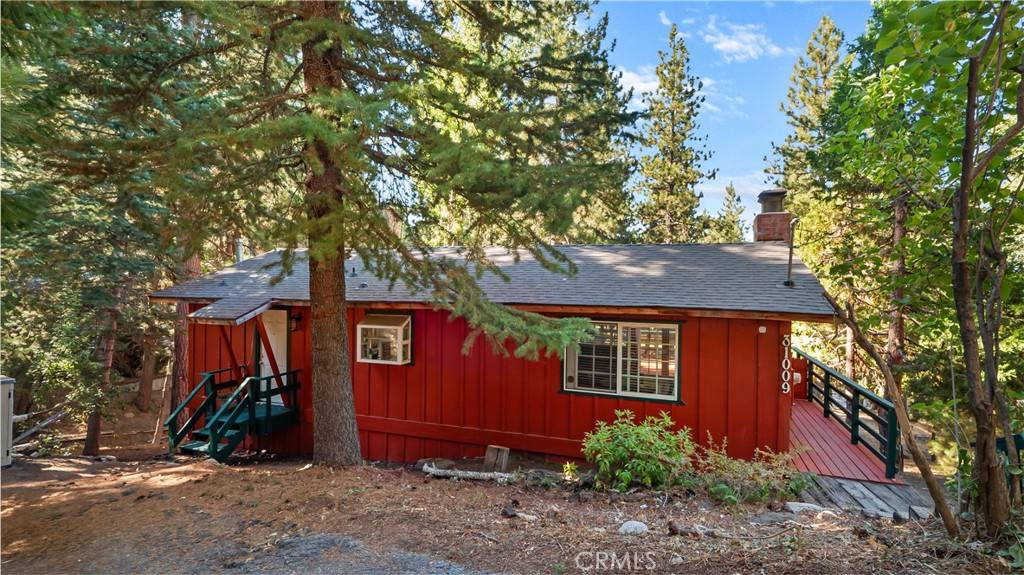 Running Springs, CA 92382,31009 Summit DR