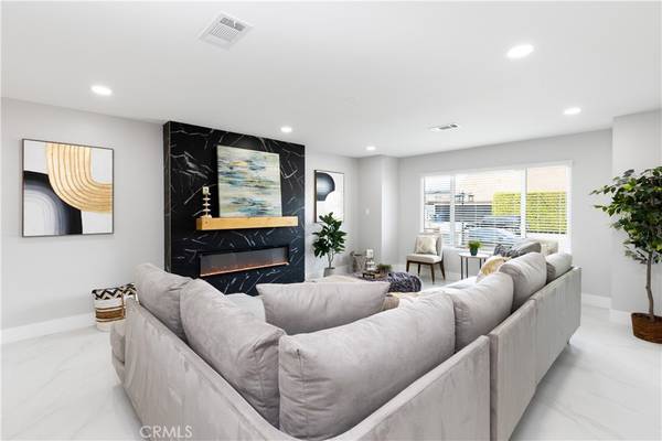 Pico Rivera, CA 90660,8536 Beverly Park Pl