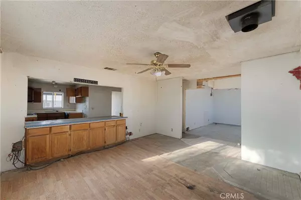 Apple Valley, CA 92307,24845 Via Vista RD