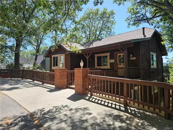 28662 Zion DR, Lake Arrowhead, CA 92352