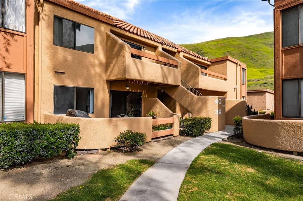 San Bernardino, CA 92405,1480 W Edgehill RD #39