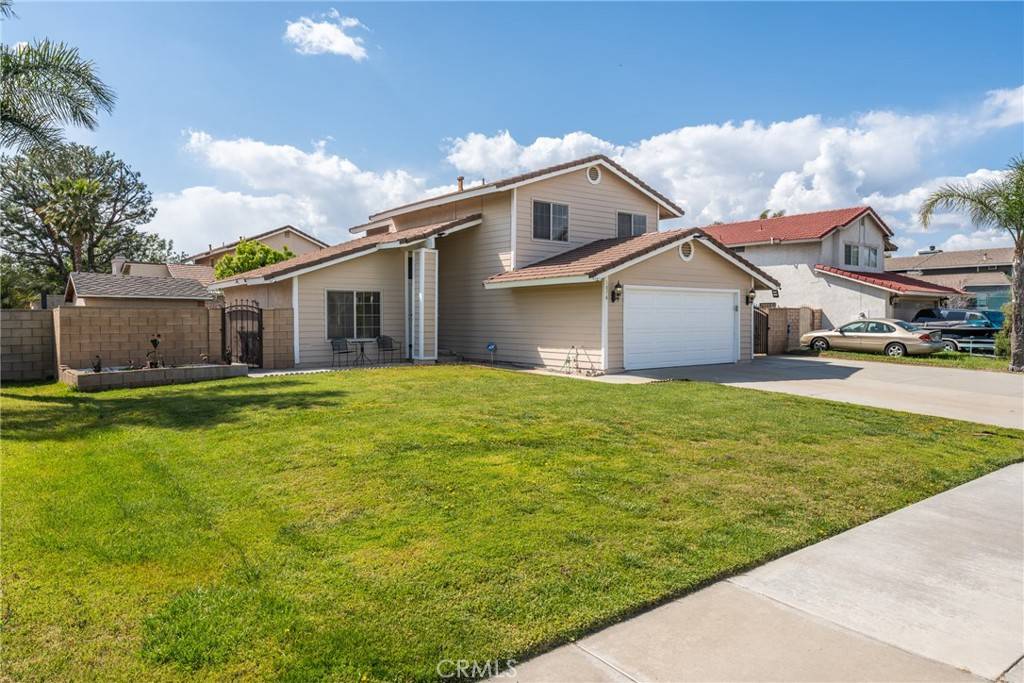 Rialto, CA 92376,1076 N Ironwood AVE