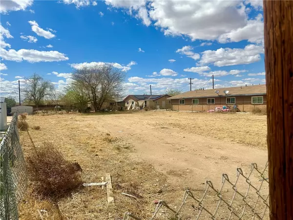 Adelanto, CA 92301,0 Pearmain ST